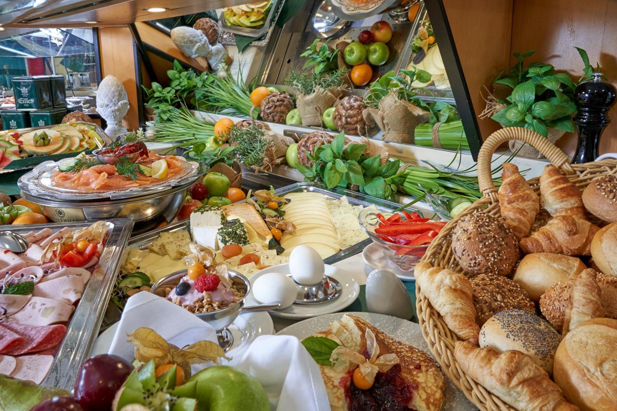 Balance Hotel Leipzig Alte Messe ภายนอก รูปภาพ